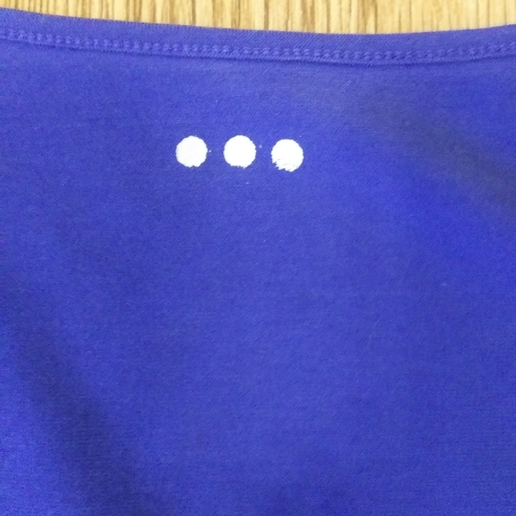 Three Dot XL cobalt blue faux wrap 3/4 slv V neck - Picture 8 of 8